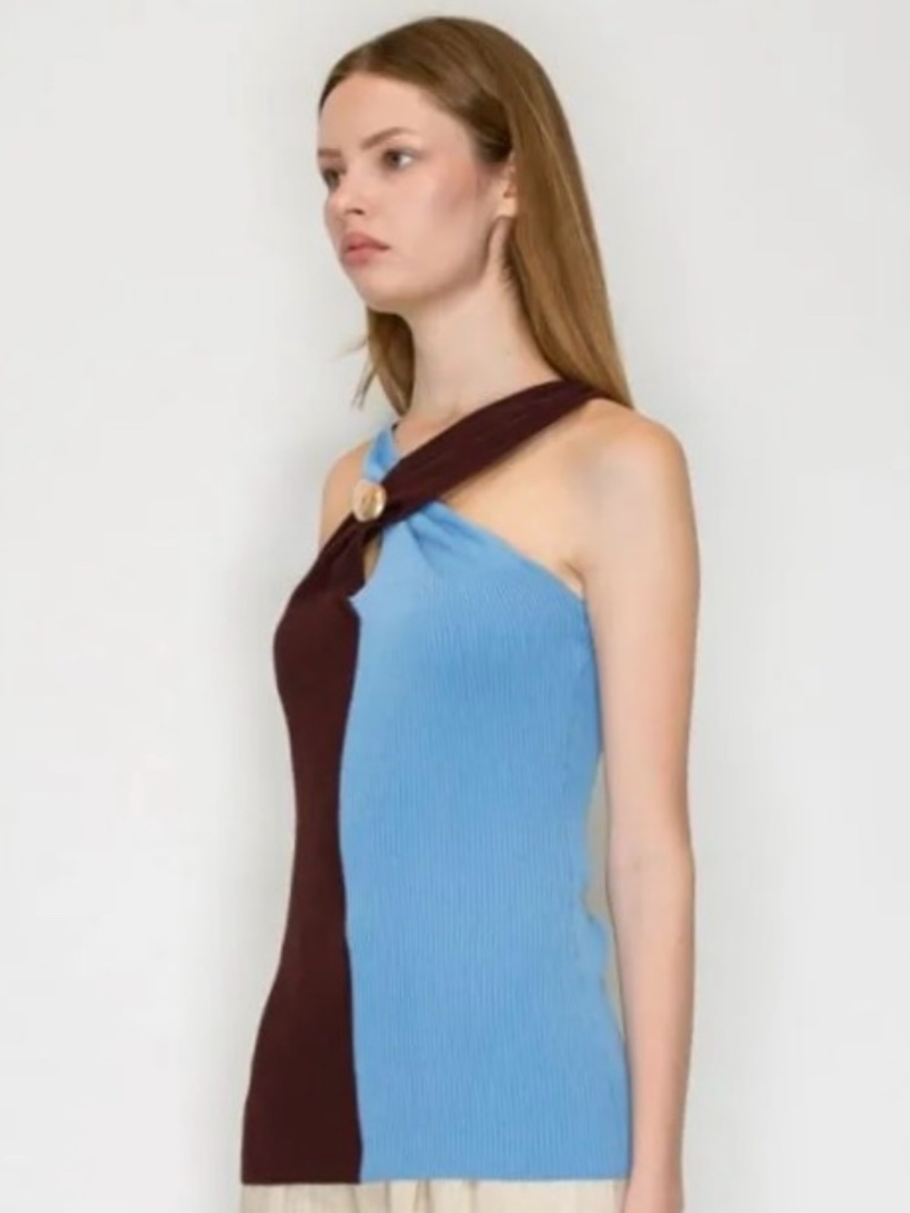 Top Halter - Picture 2 of 4